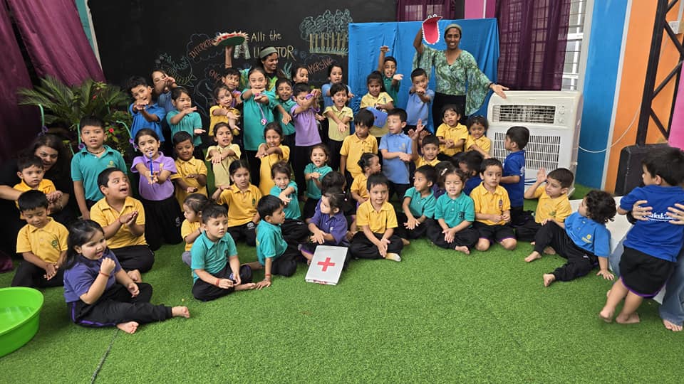 Alli the Alligator goes to Kakshalaya Kindergarten